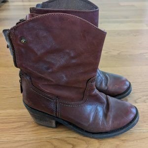 Steve Madden  Red Oxblood Wine Gunter Boots